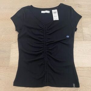 Abercrombie Kids Black Front Ruched T-Shirt Size 15/16 NWT